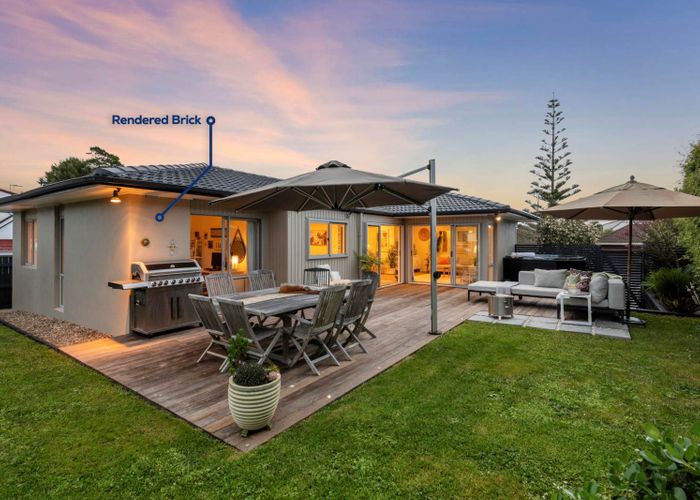  at 14 Cornelian Crescent, Half Moon Bay, Auckland