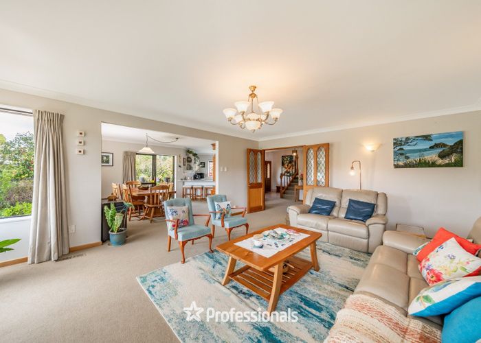  at 18a Sunbrae Drive, Silverstream, Upper Hutt, Wellington
