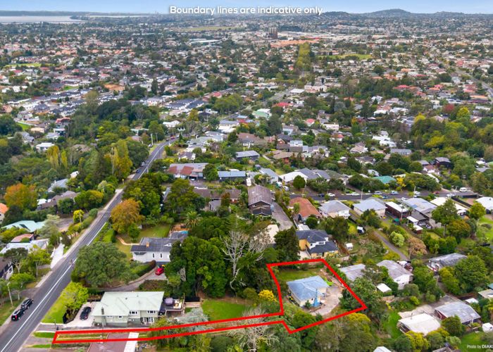  at 28 West Lynn Road, Titirangi, Auckland