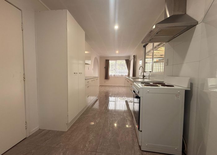  at 58 Everglade Drive, Goodwood Heights, Manukau City, Auckland