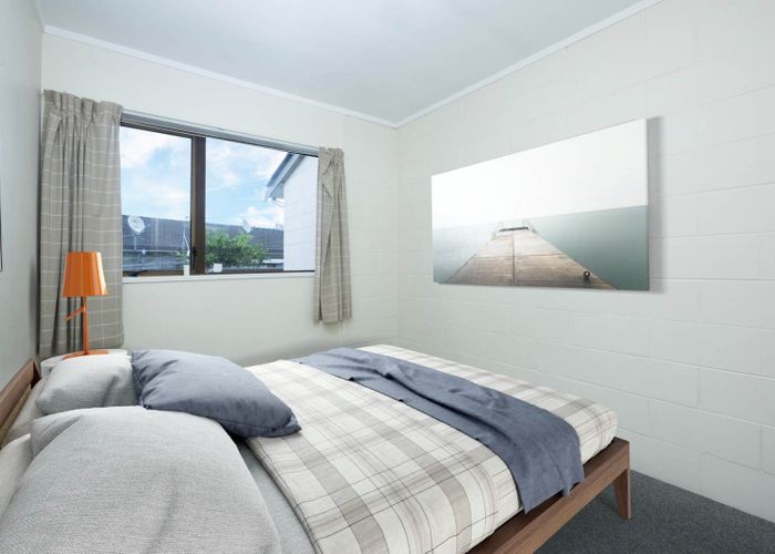 at 2/22 Longford Street, Mount Wellington, Auckland City, Auckland