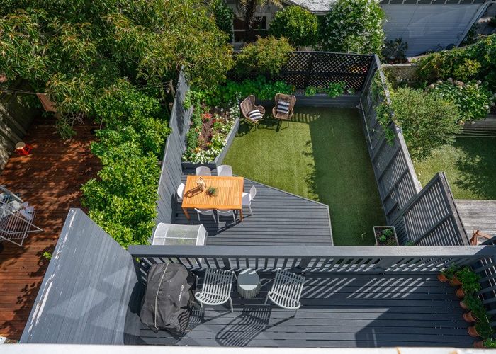  at 84 Roxburgh Street, Mount Victoria, Wellington, Wellington