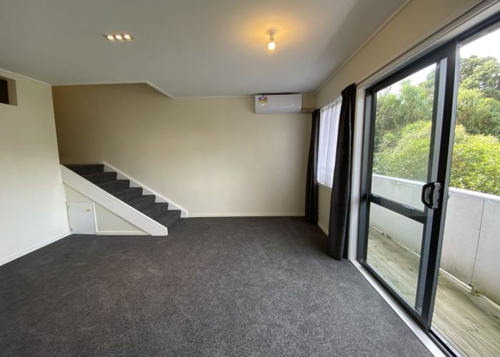  at 4/7 Raroa Road, Kelburn, Wellington