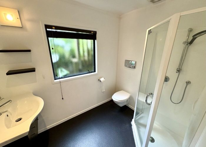  at 300B Paremoremo Road, Paremoremo, North Shore City, Auckland