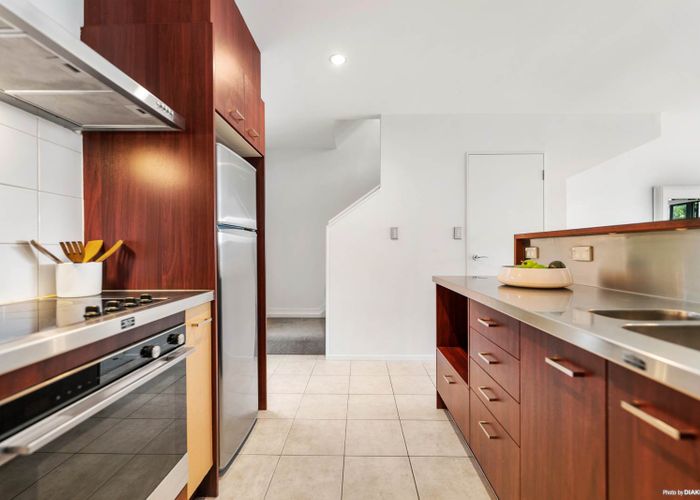  at 22/3 Burton Street, Grafton, Auckland