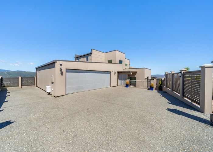 at 24 Arahiwi Grove, Tirohanga, Lower Hutt