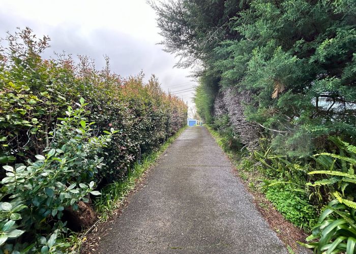  at 40a Savoy Rd, Glen Eden, Waitakere City, Auckland