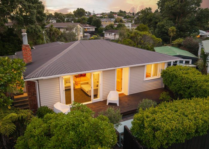  at 17 Poto Street, Te Atatu South, Waitakere City, Auckland