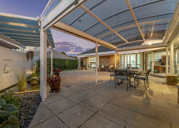  at 3 Uldale Place, Northpark, Auckland