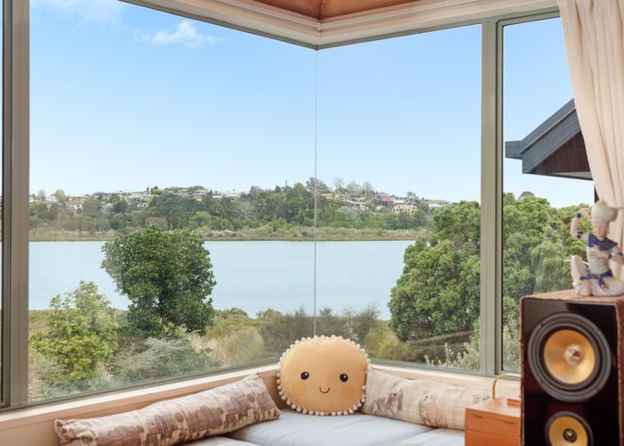  at 7 Bay Street, Matua, Tauranga