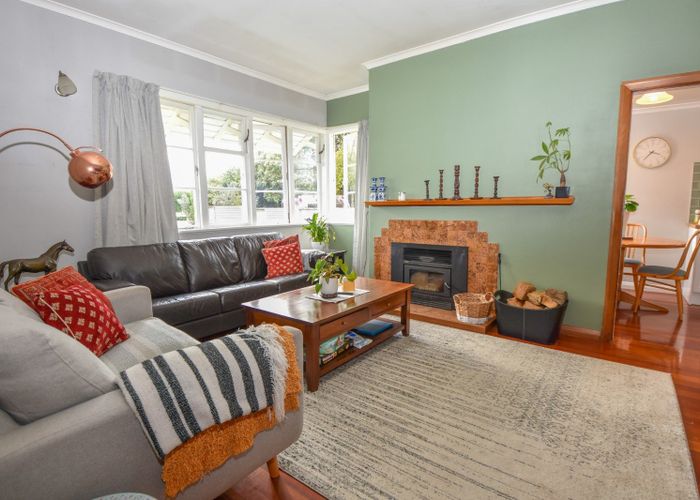  at 255 High Street South, Carterton