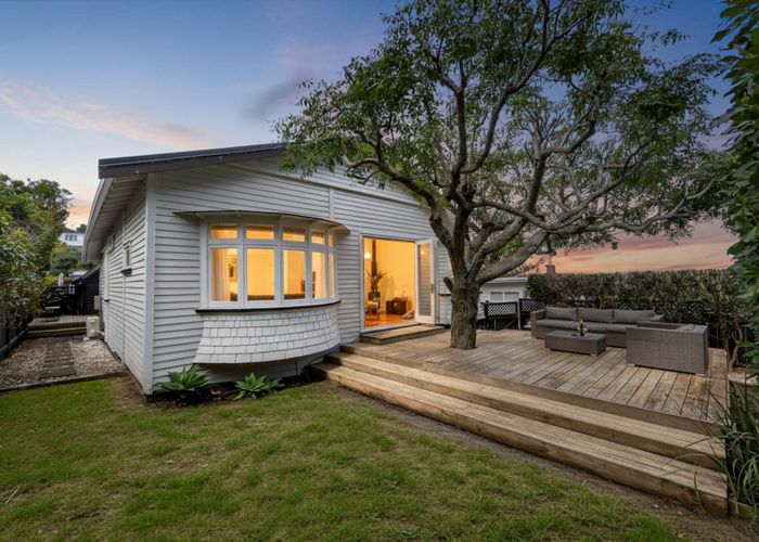  at 21 Vinter Terrace, Mount Albert, Auckland City, Auckland