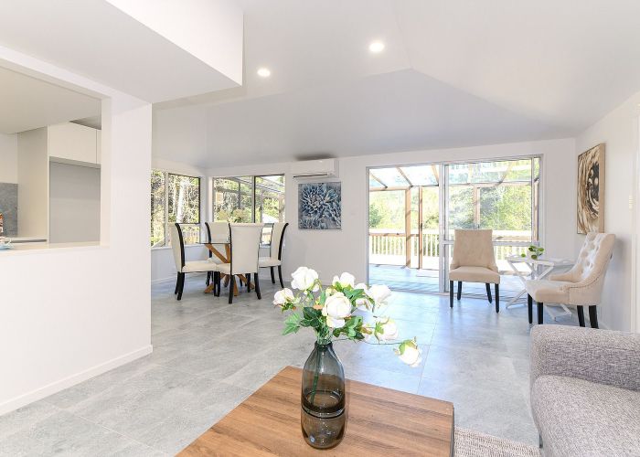  at 10/40 Radiata Lane, Chatswood, Auckland