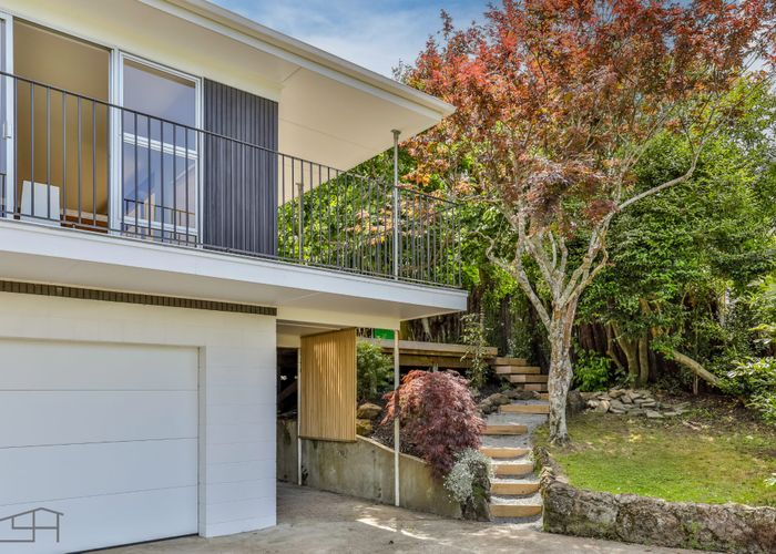  at 61 West Lynn Road, Titirangi, Auckland