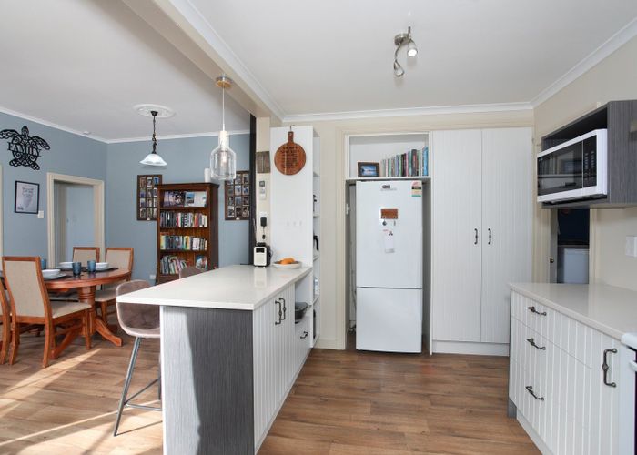 at 110 Hastings Street, Halcombe