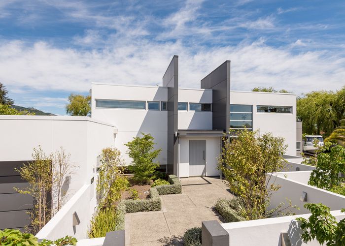  at 3 Garin Grove, Richmond, Richmond