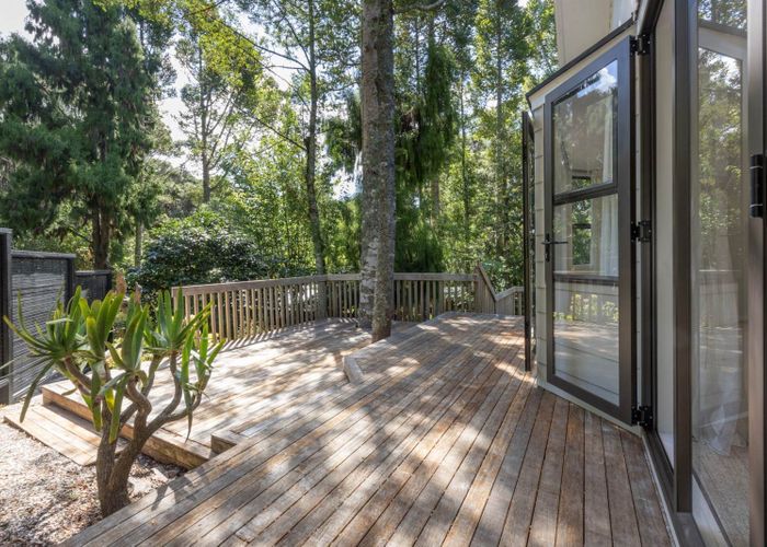  at 5 Kaurimu Rise, Titirangi, Waitakere City, Auckland