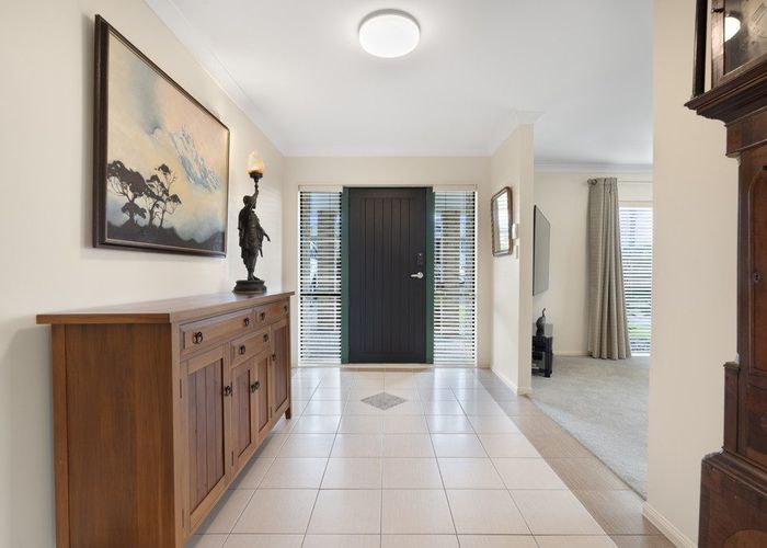  at 27 Roy Maloney Drive, Henderson, Waitakere City, Auckland