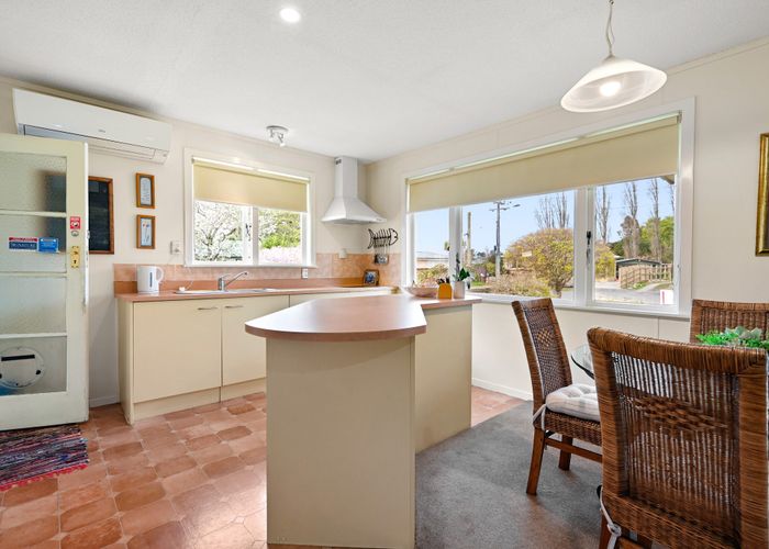  at 25 Greta Street, Glenview, Hamilton