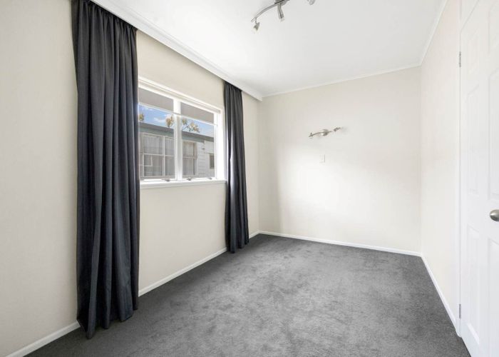  at 7/29 Wingate Street, Avondale, Auckland
