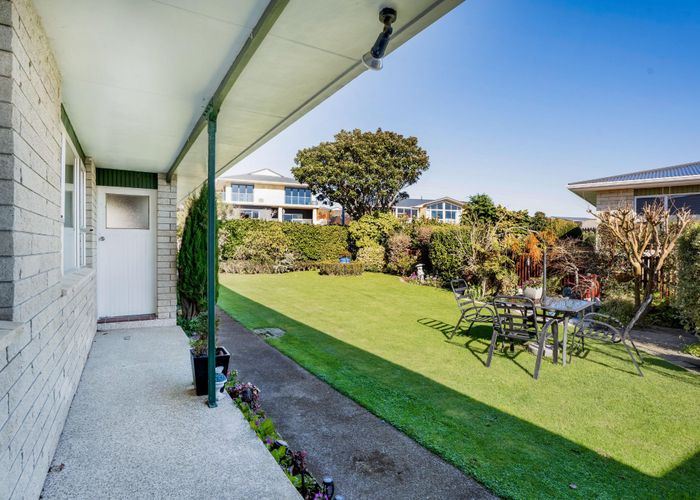  at 6 Norwich Avenue, Spotswood, New Plymouth, Taranaki