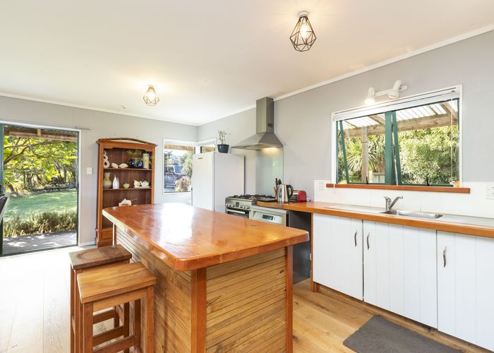  at 383 Brown Road, Hakaru, Kaiwaka