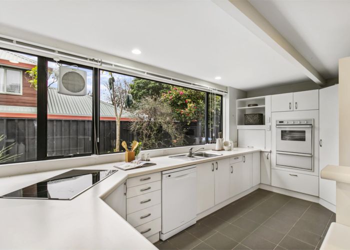  at 101A Te Kawa Road, Greenlane, Auckland