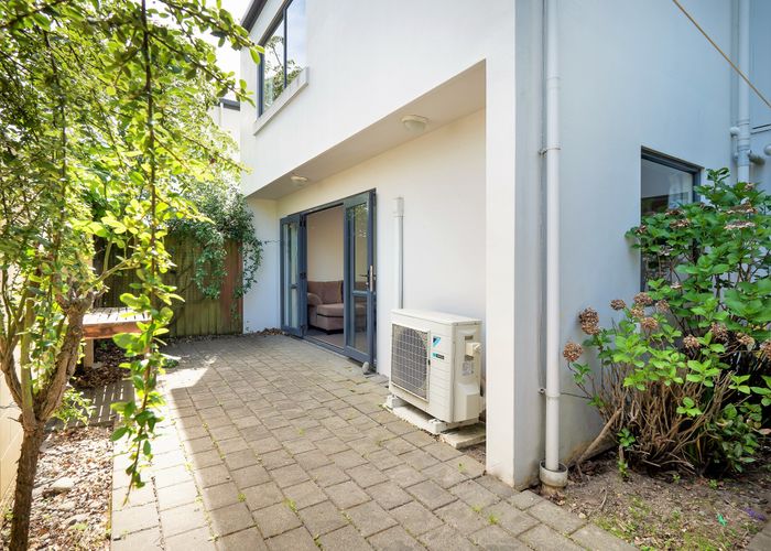  at 1/8 Mayfair Street, Riccarton, Christchurch