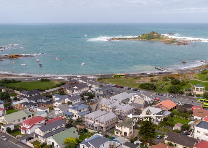  at 20 Reef Street, Island Bay, Wellington