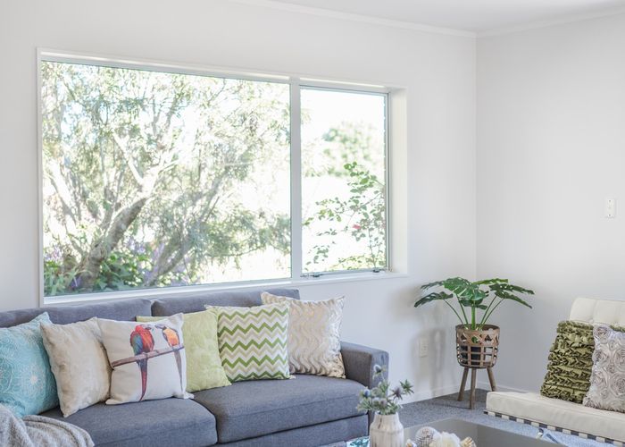  at 2/99 Aviemore Drive, Highland Park, Auckland