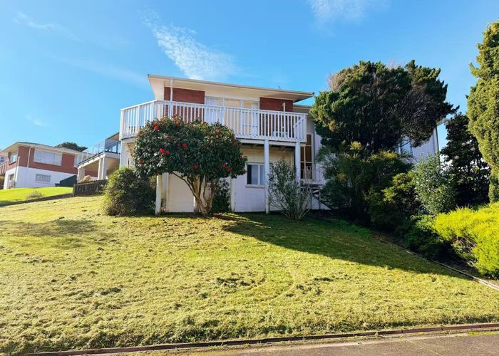  at 2 Penbury Place, New Windsor, Auckland City, Auckland
