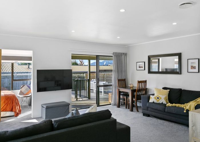  at 3B Dorothy Drive, Acacia Bay, Taupo