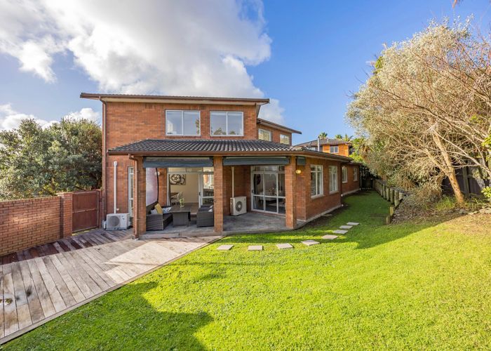  at 5 Driftwood Drive, Red Beach, Red Beach