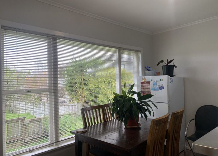  at 90A Matipo Road, Te Atatu Peninsula, Waitakere City, Auckland