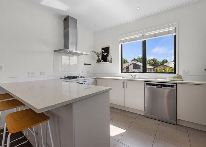  at 82 Landing Drive, Pyes Pa, Tauranga, Bay Of Plenty