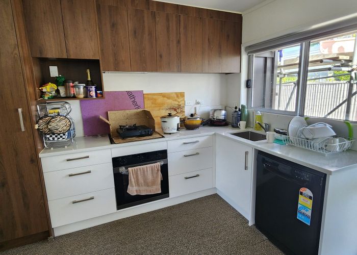  at 4/249 Marua Road, Mount Wellington, Auckland City, Auckland