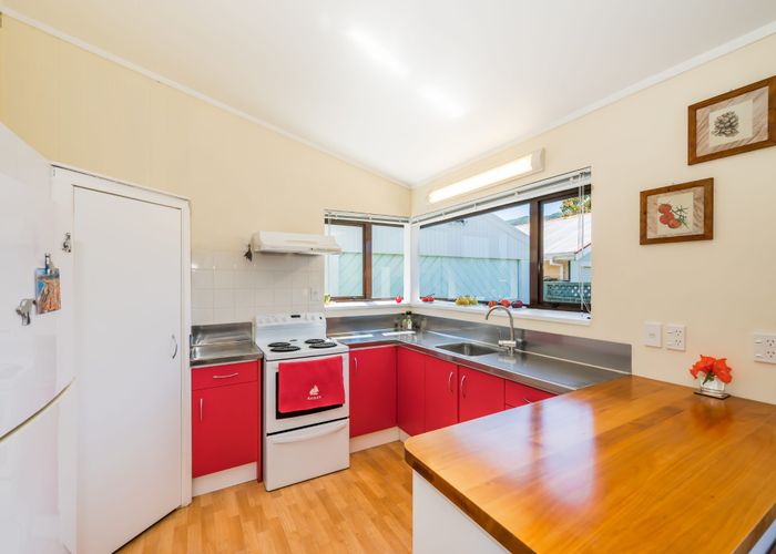  at 49a Belvedere Avenue, Waikanae, Kapiti Coast, Wellington