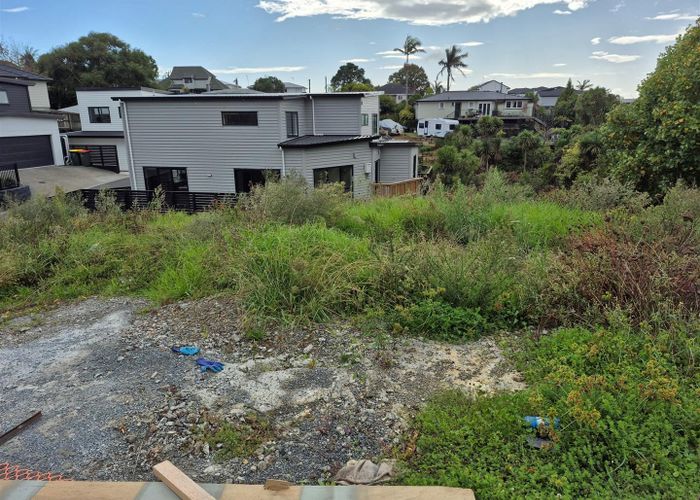  at 6 Libby Lane, Howick, Manukau City, Auckland