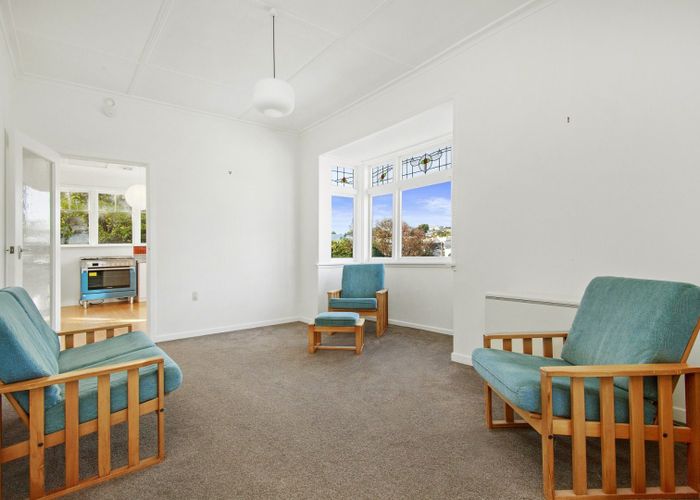  at Downstairs/8 Akatea Street, Berhampore, Wellington, Wellington