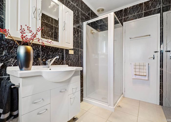  at 1/3 Kingsway Avenue, Sandringham, Auckland City, Auckland