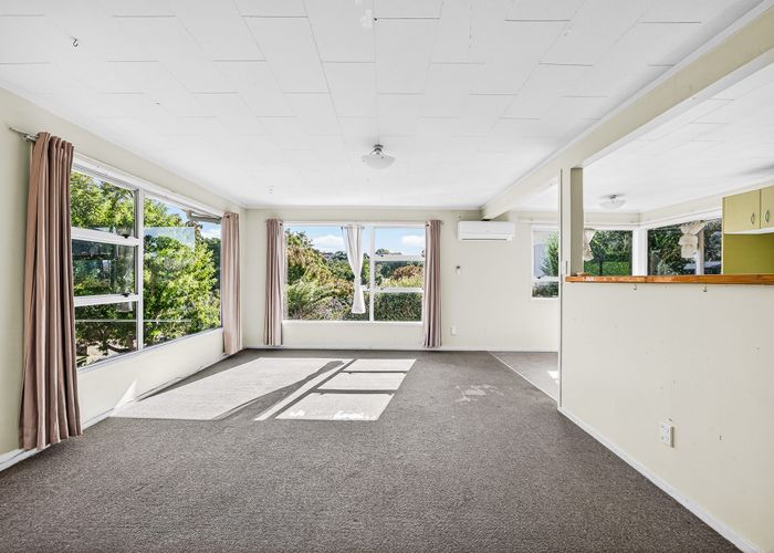  at 10 William Hadlow Place, Hatfields Beach, Rodney, Auckland