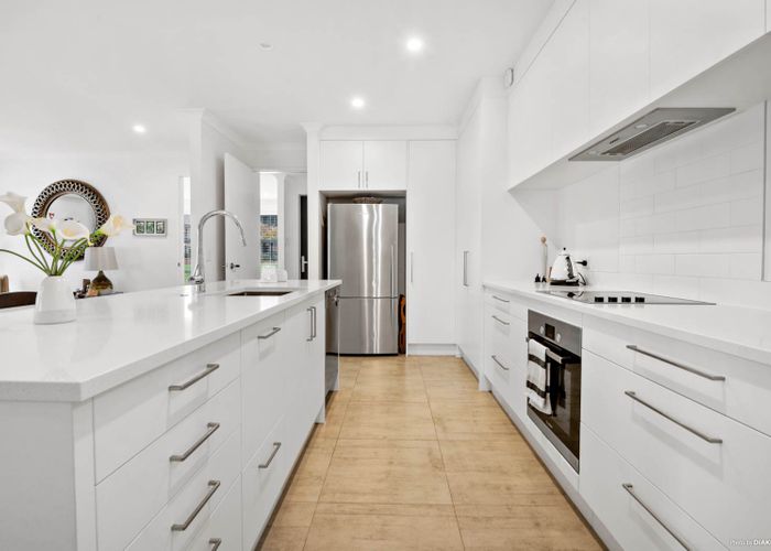  at 20 Lisle Farm Drive, Pukekohe, Pukekohe