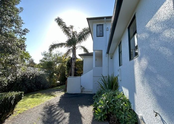  at 12B Kimberly Grove, Greenhithe, North Shore City, Auckland