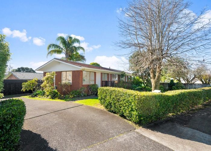  at 62 Swainston Road, Saint Johns, Auckland