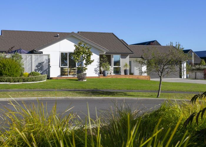  at 10 Loloma Way, Wharewaka, Taupo