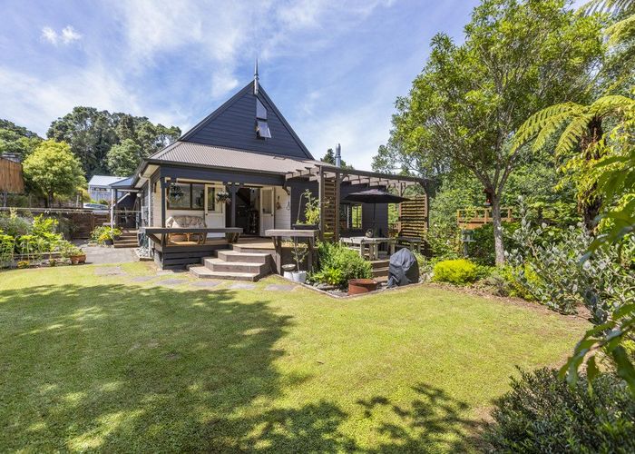  at 3 Lombardy Place, Whalers Gate, New Plymouth, Taranaki