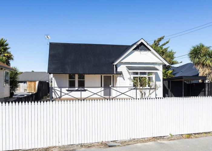  at 664 Avonside Drive, Avonside, Christchurch