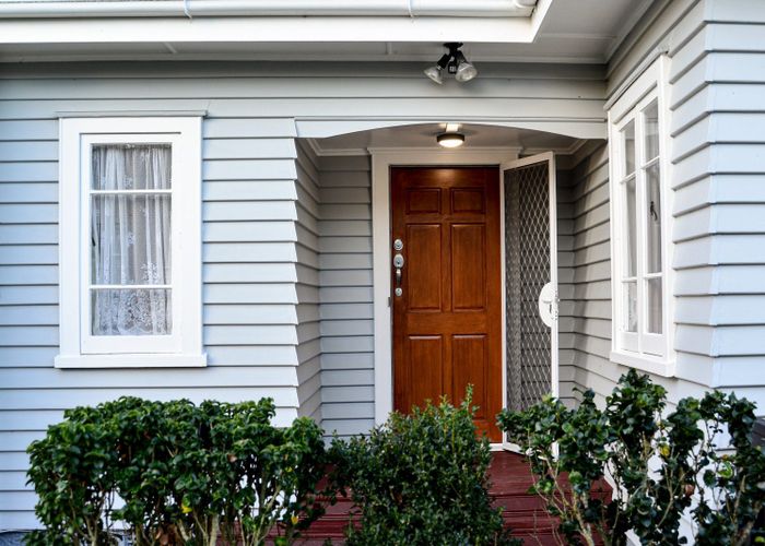  at 24 Normandy Avenue, Melville, Hamilton