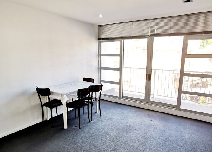  at 2B/56 Liverpool Street, Auckland Central, Auckland