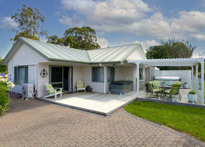 For sale 8 Palmer Mill Road, Wairakei, Taupo, Waikato homes.co.nz